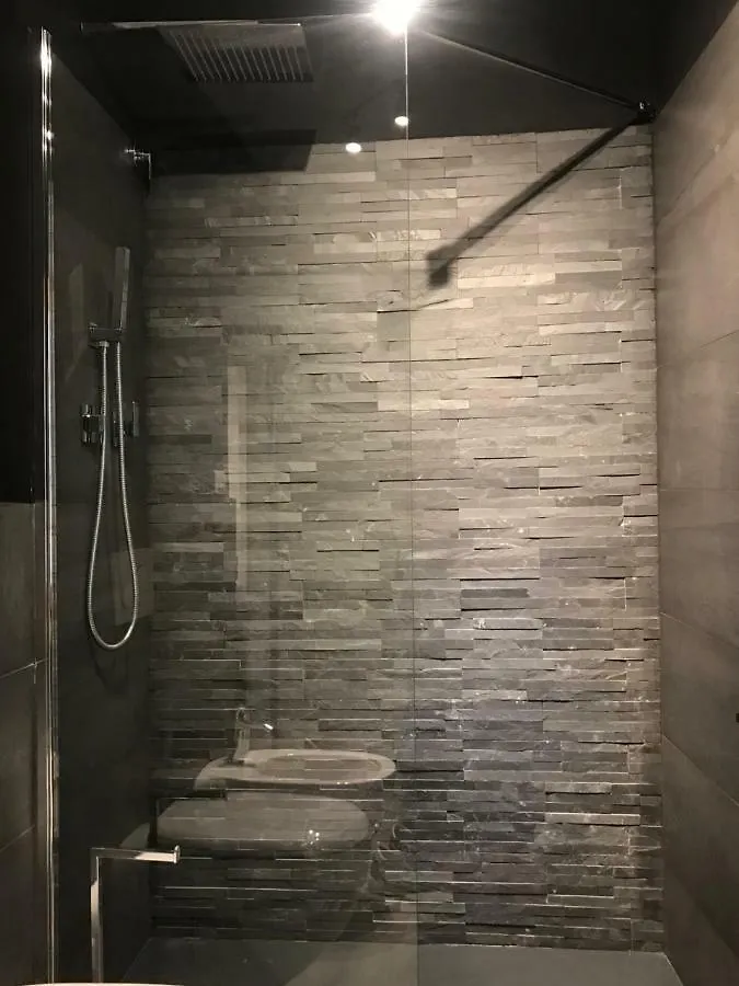 Lovely Apt Really Downtown - Free Private Parking Included! - Genoa Apartment