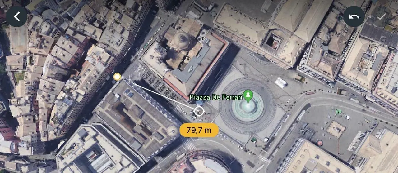 Lovely Apt Really Downtown - Free Private Parking Included! - Genoa 0*,