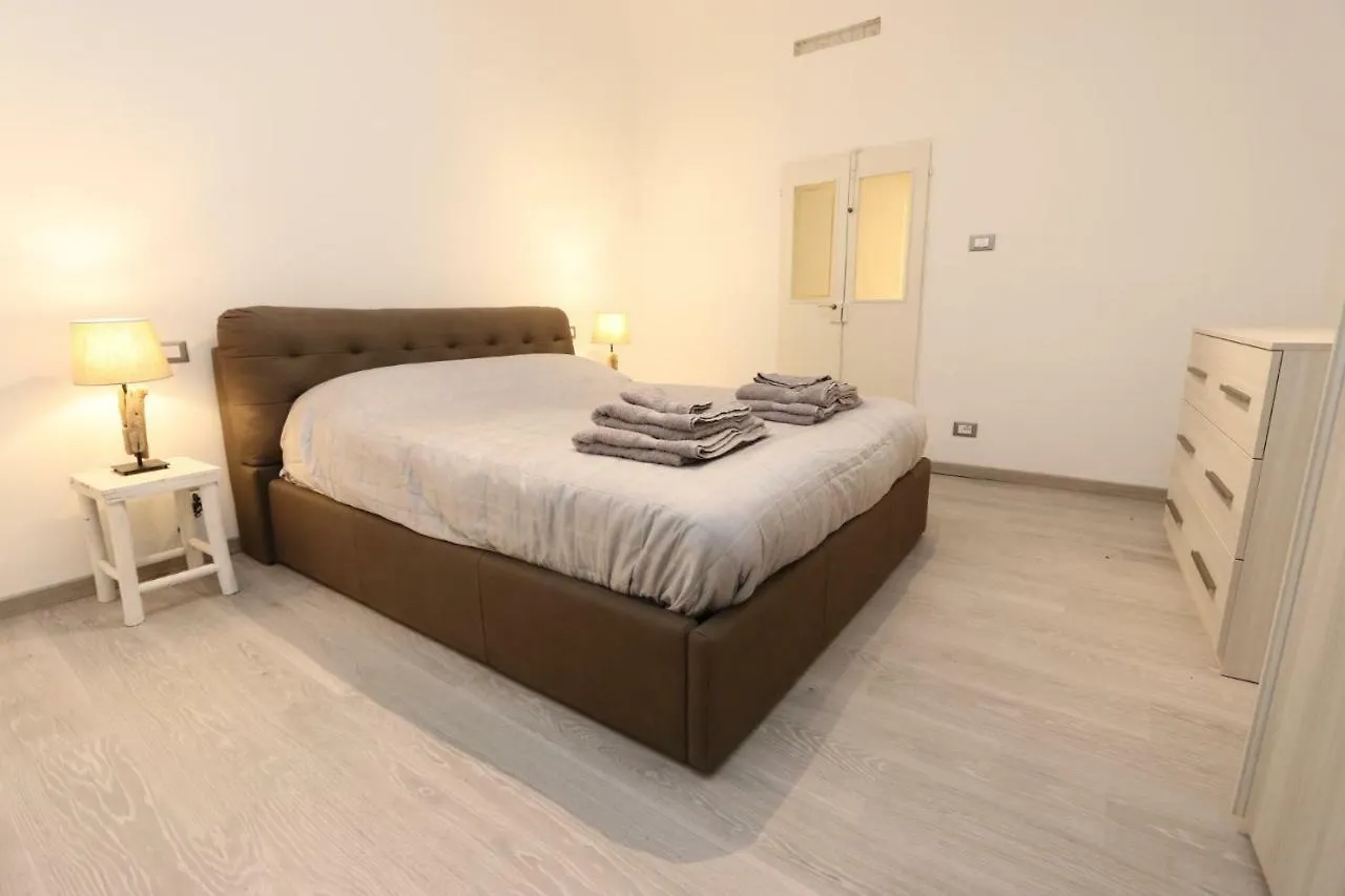 Apartment Lovely Apt Really Downtown - Free Private Parking Included! - Genoa